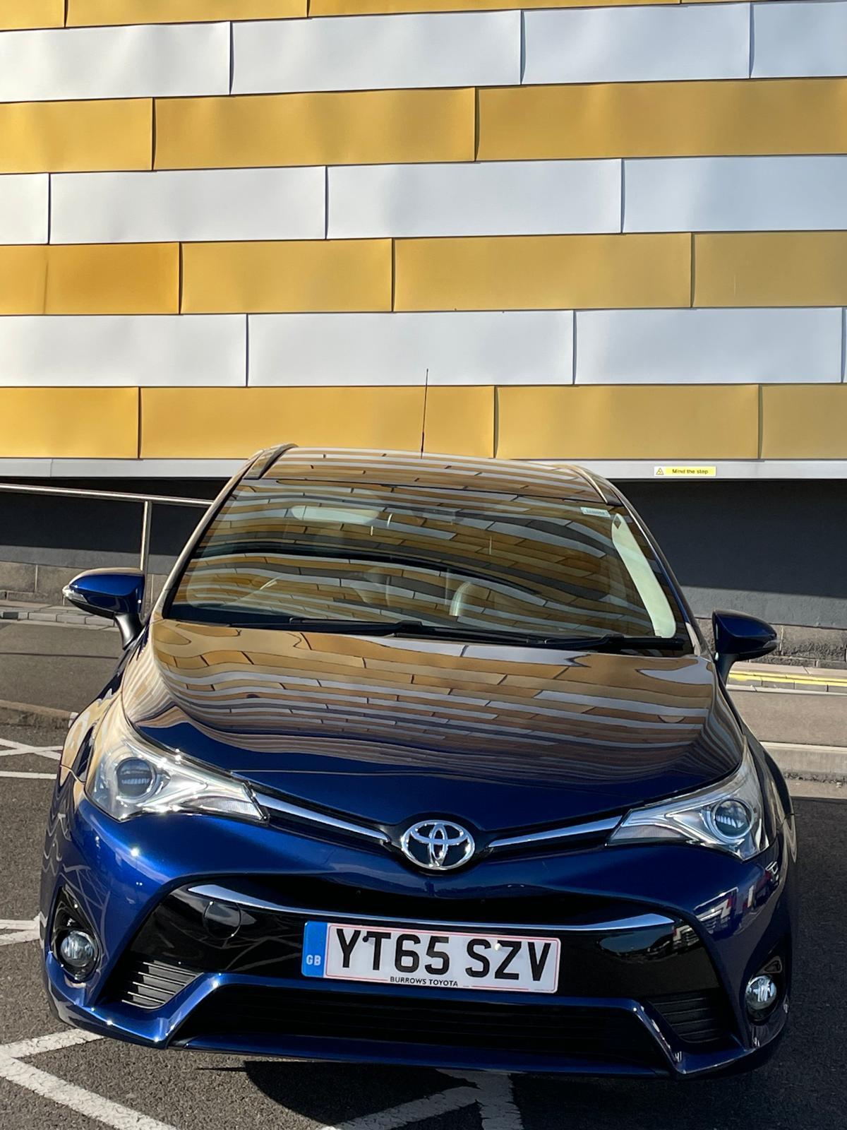 Used Toyota Avensis 2015 for sale - 76172727: Photo 18