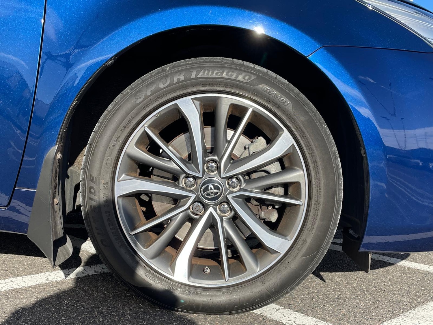 Used Toyota Avensis 2015 for sale - 76172727: Photo 30