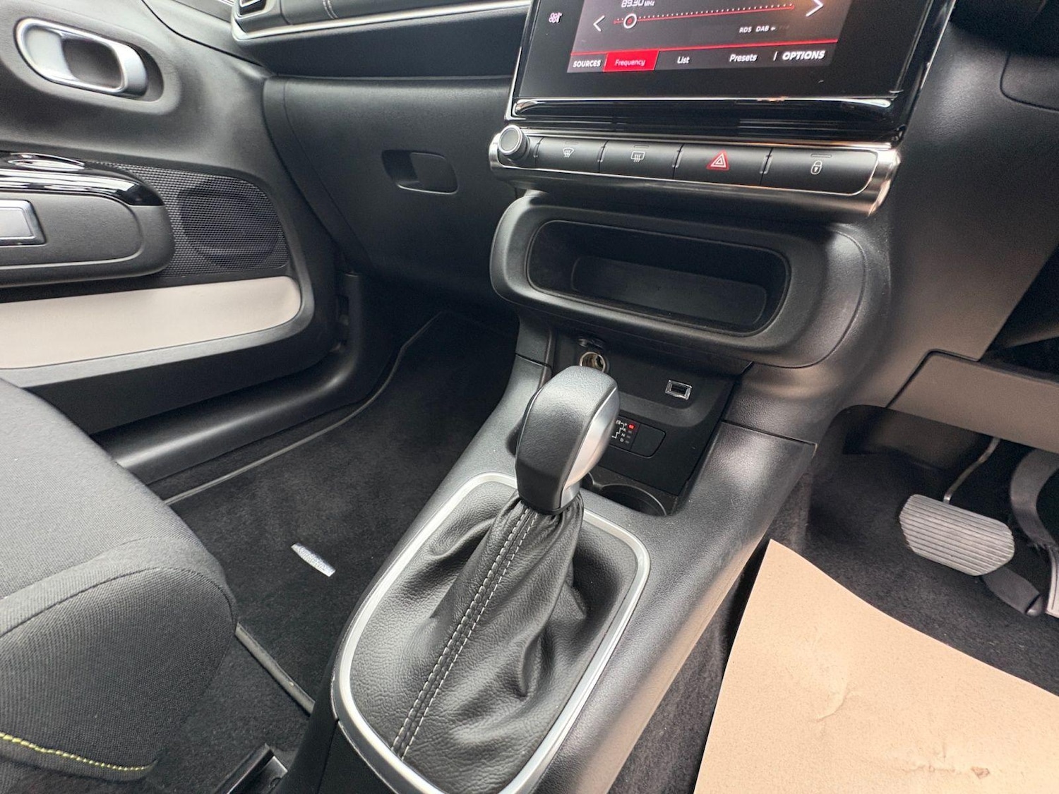 Used Citroen C3 2023 for sale - 76399244: Photo 11