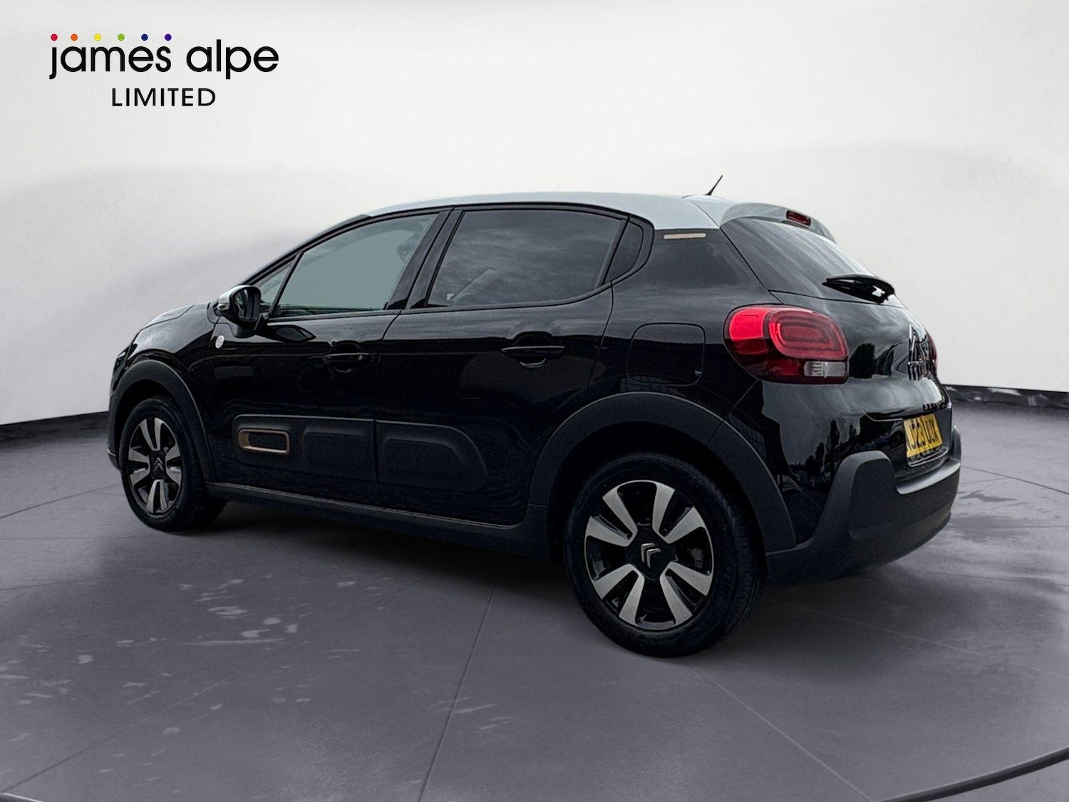 Used Citroen C3 2023 for sale - 76399244: Photo 4