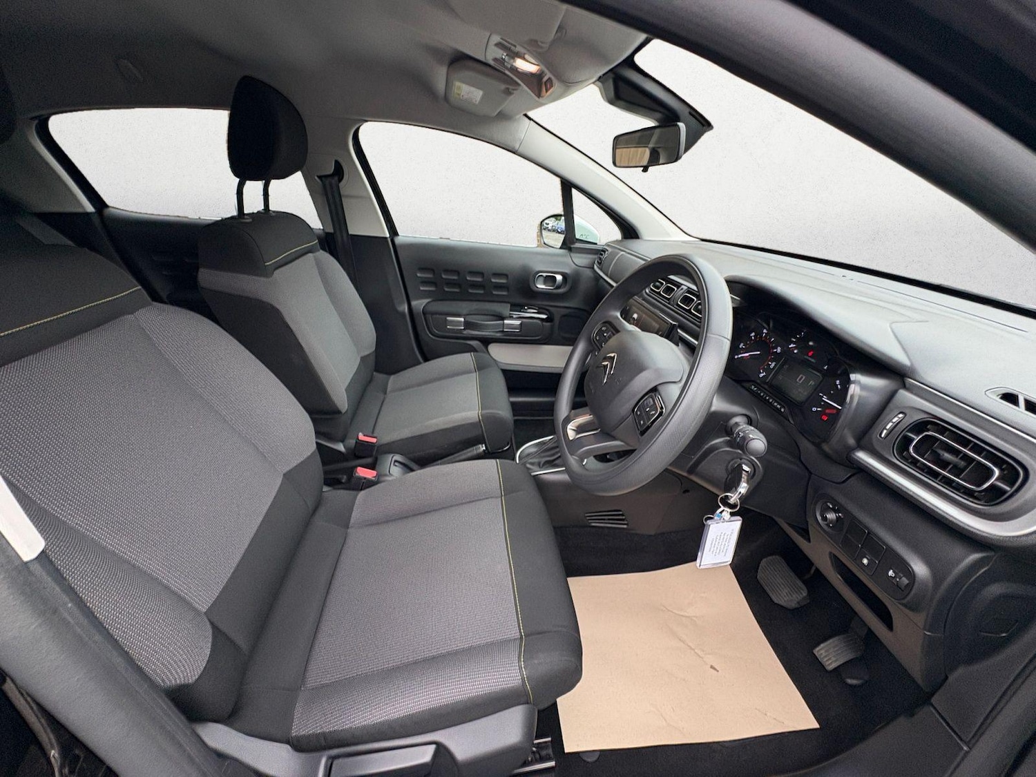 Used Citroen C3 2023 for sale - 76399244: Photo 9