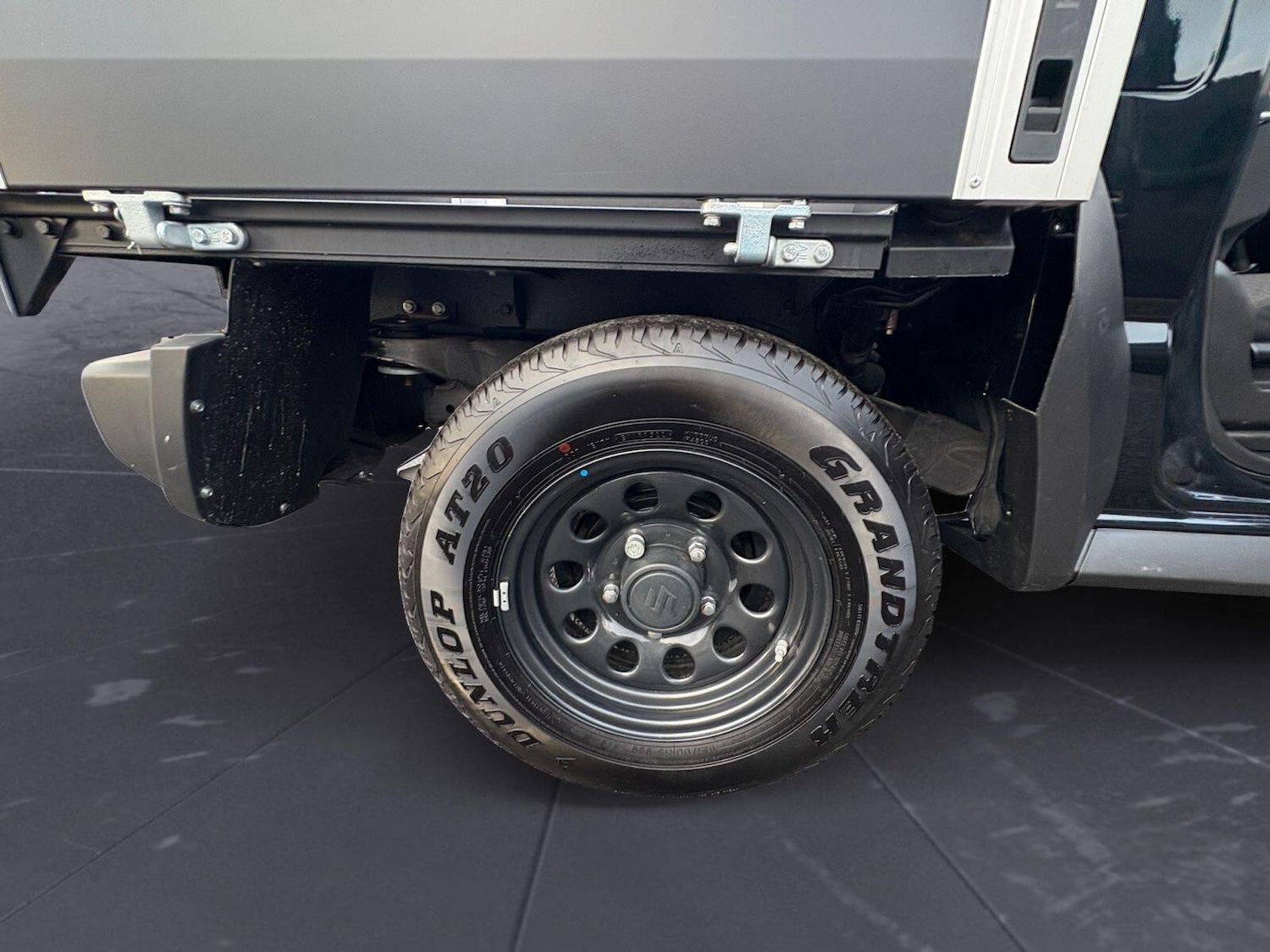 Used Suzuki Jimny for sale - 76996205: Photo 14