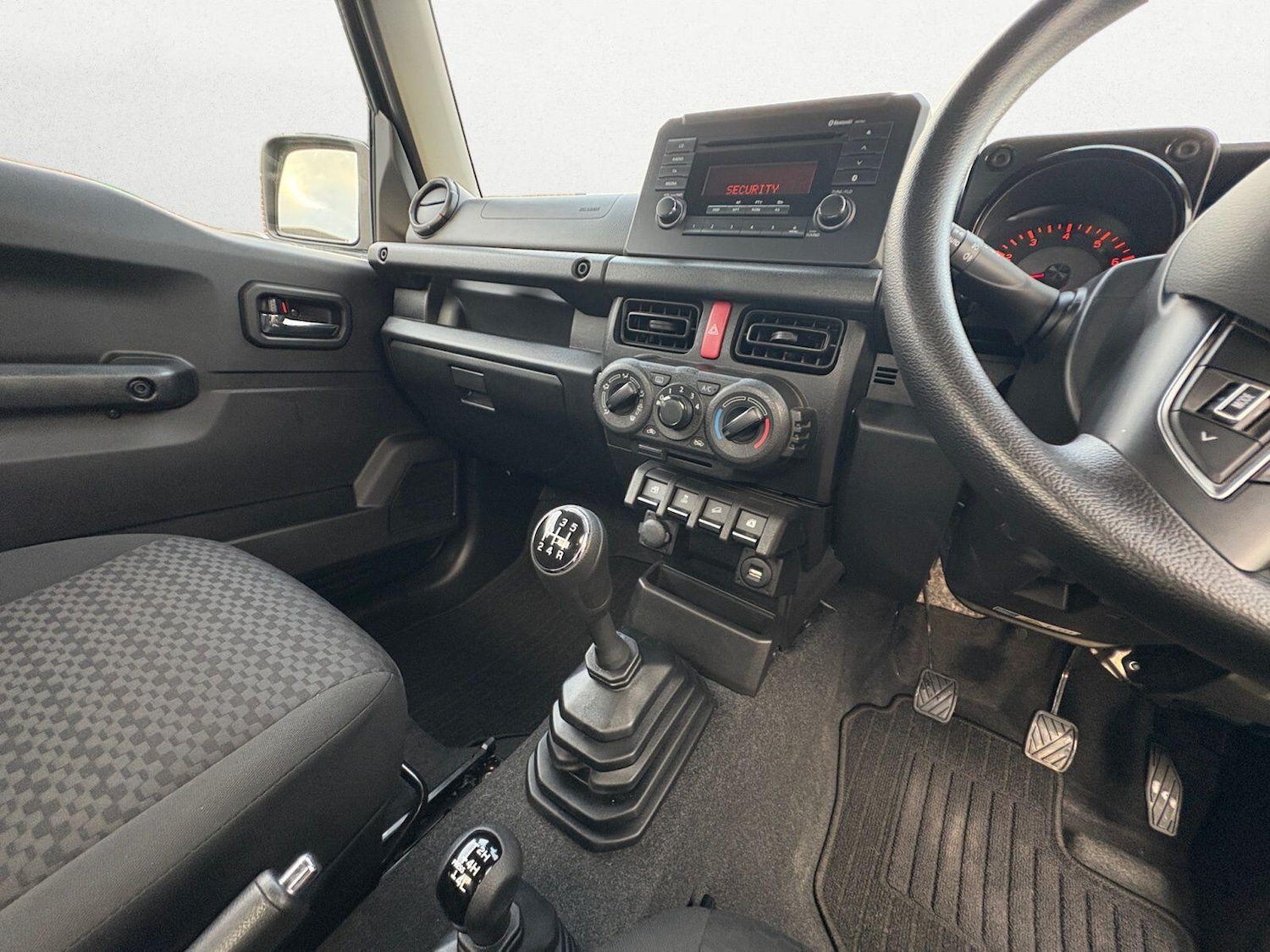 Used Suzuki Jimny 2022 for sale - 76499637: Photo 11