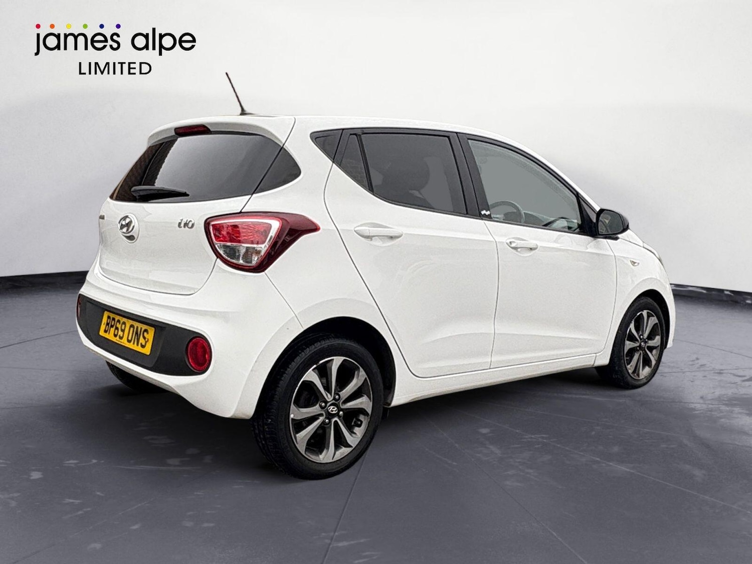 Used Hyundai i10 2019 for sale - 76398386: Photo 6