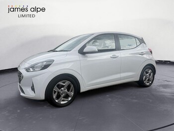 Used Hyundai i10 2023 for sale - 78319618: Photo