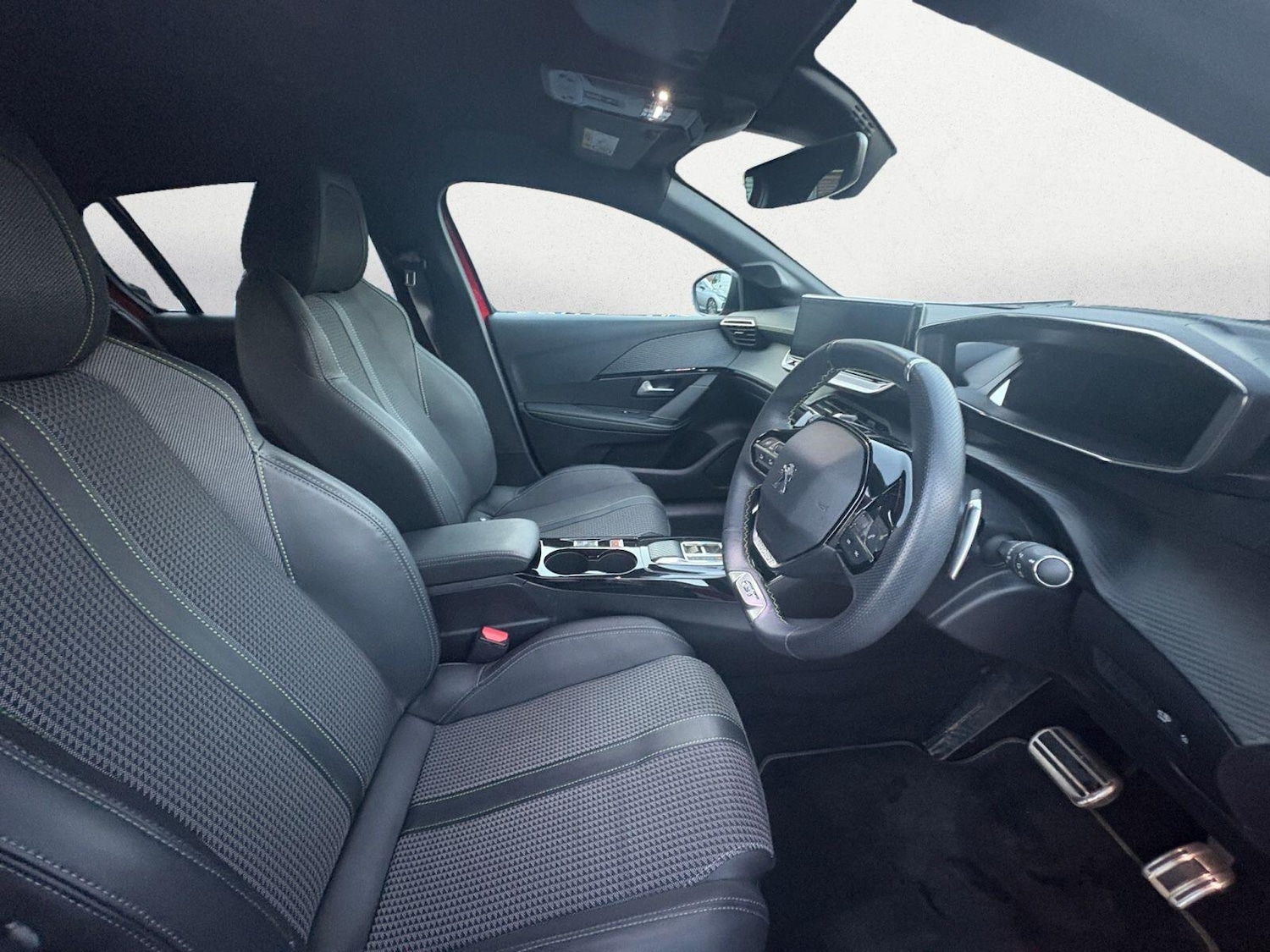 Used Peugeot 208 2022 for sale - 77120311: Photo 9