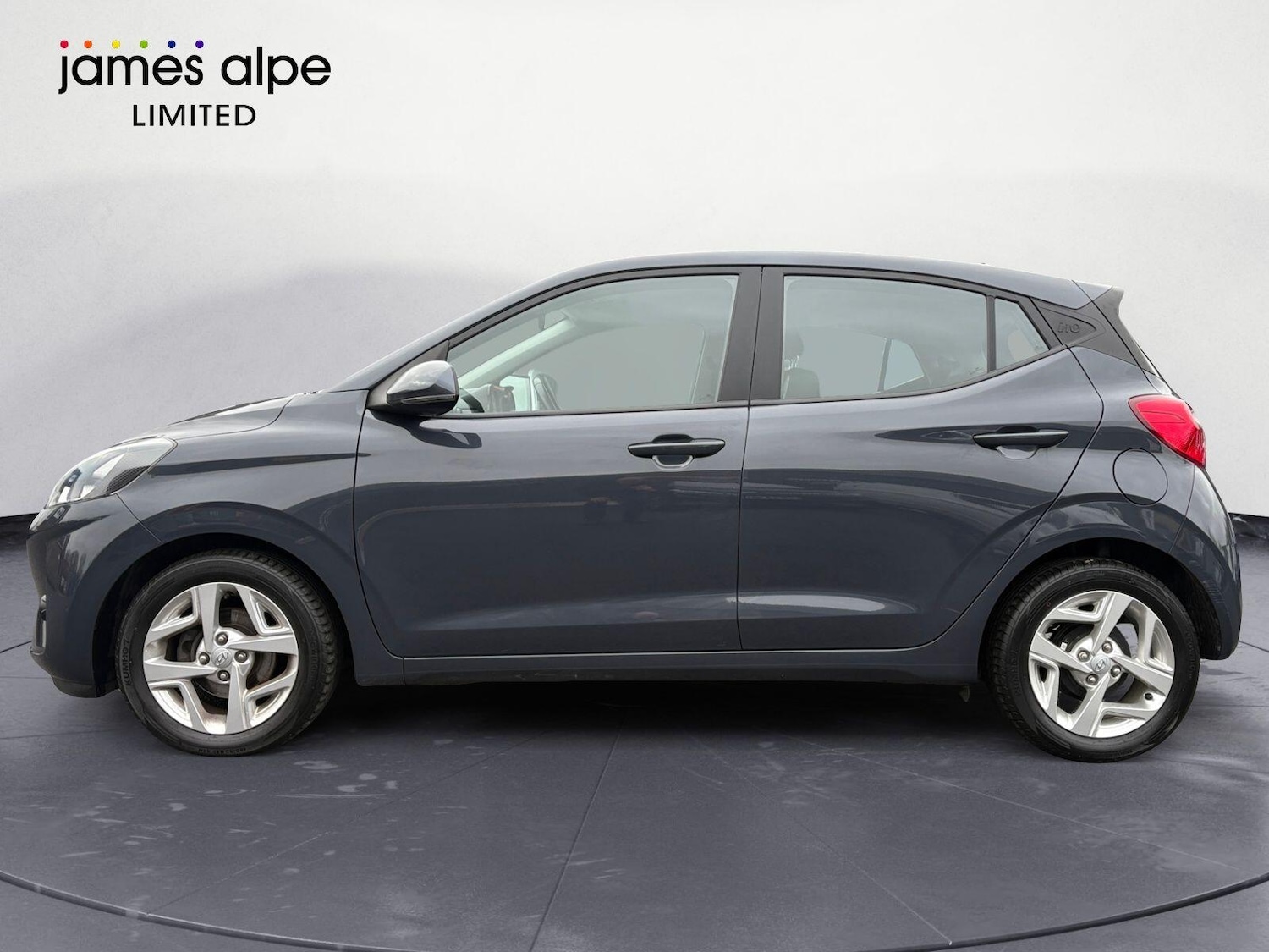 Used Hyundai i10 2023 for sale - 77143985: Photo 3