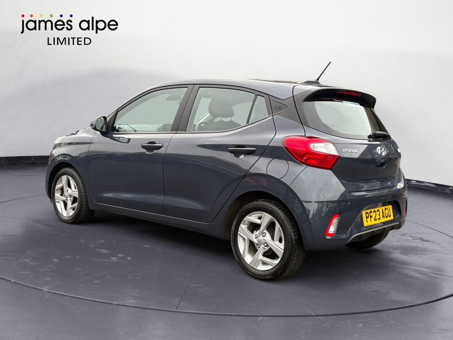 Used Hyundai i10 2023 for sale - 77143985: Photo 4