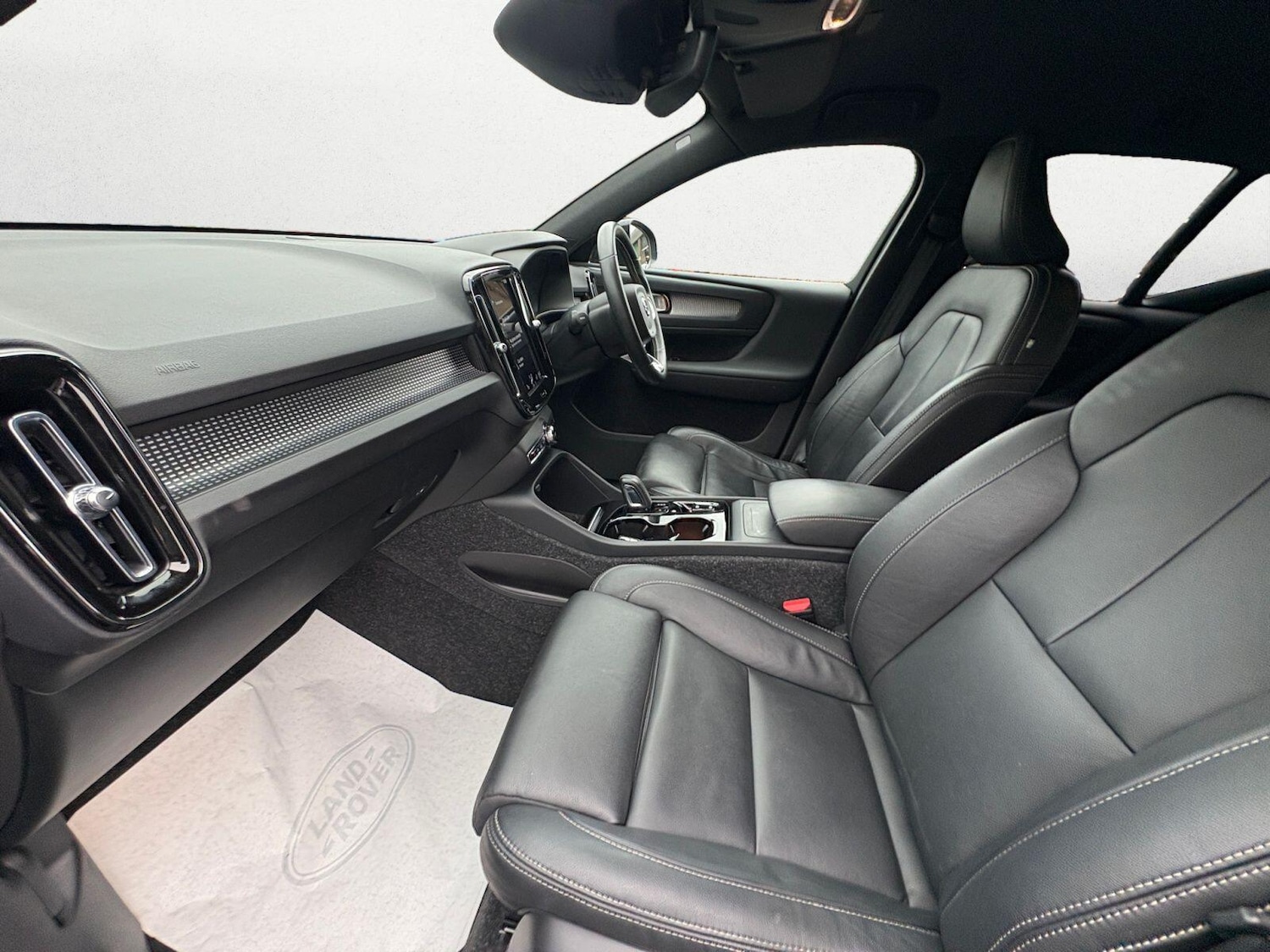 Used Volvo XC40 2020 for sale - 76484573: Photo 15