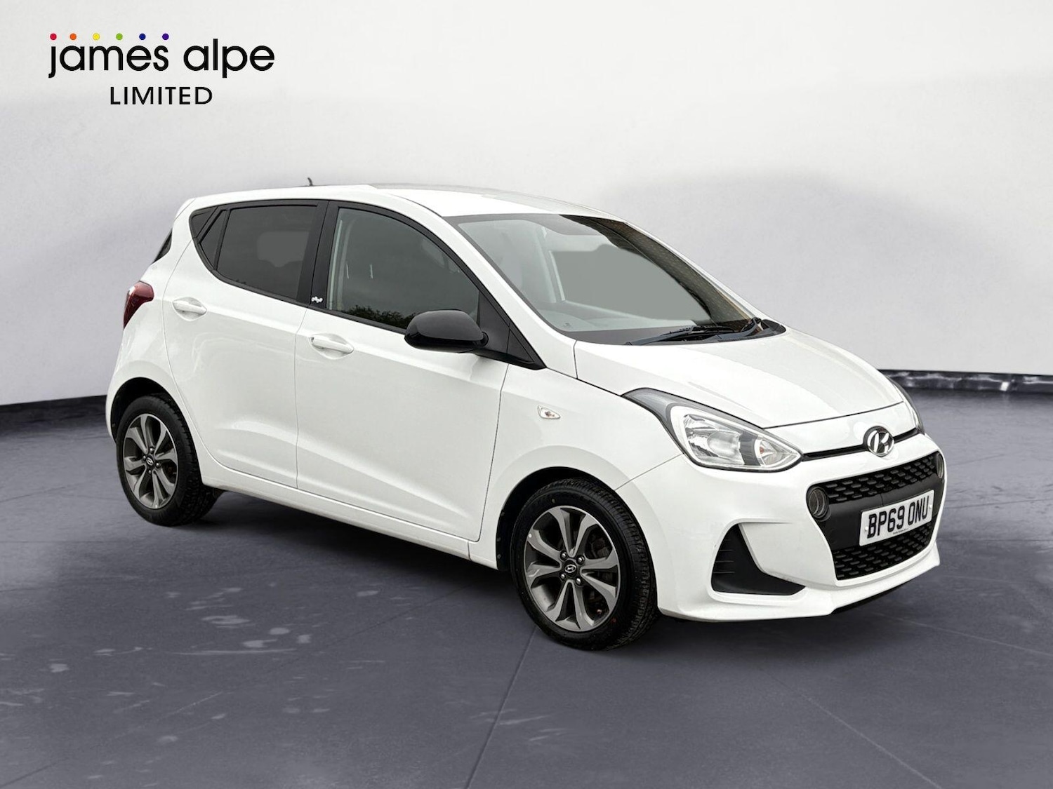 Used Hyundai i10 2019 for sale - 76398855: Photo 1