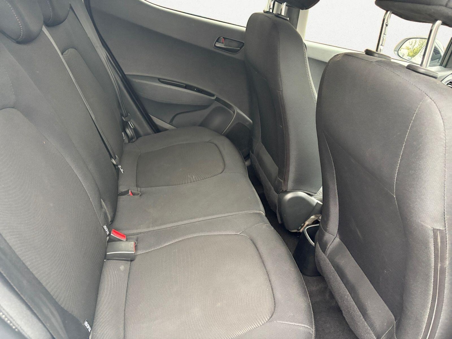 Used Hyundai i10 2019 for sale - 76398855: Photo 13