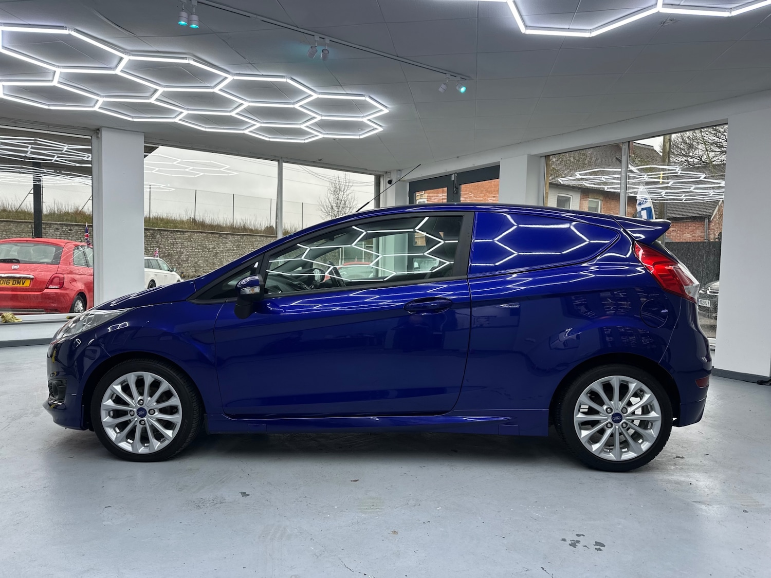 Used Ford Fiesta 2017 for sale - 77418419: Photo 3