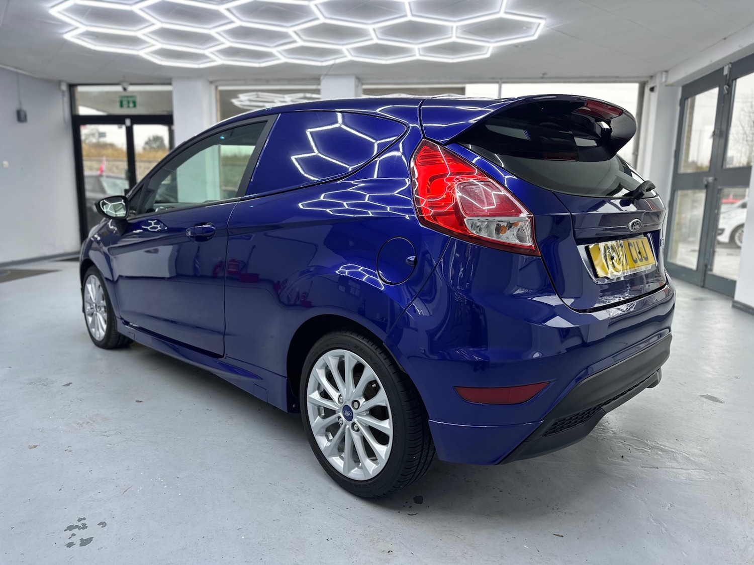 Used Ford Fiesta 2017 for sale - 77418419: Photo 6
