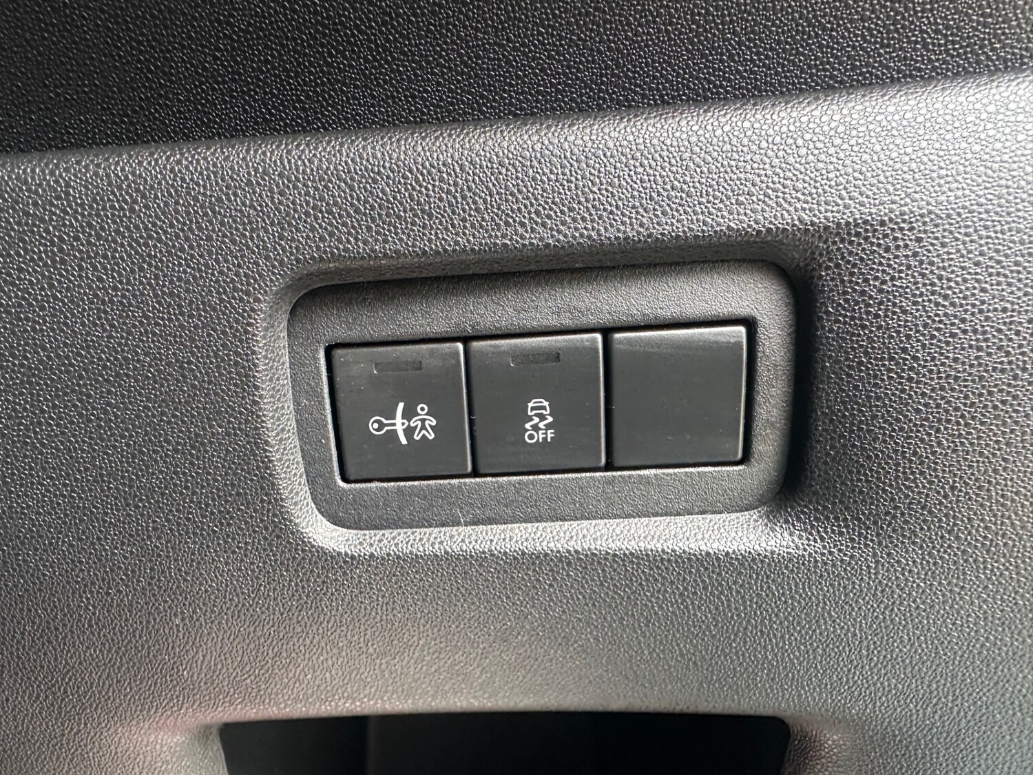 Vehicle 33