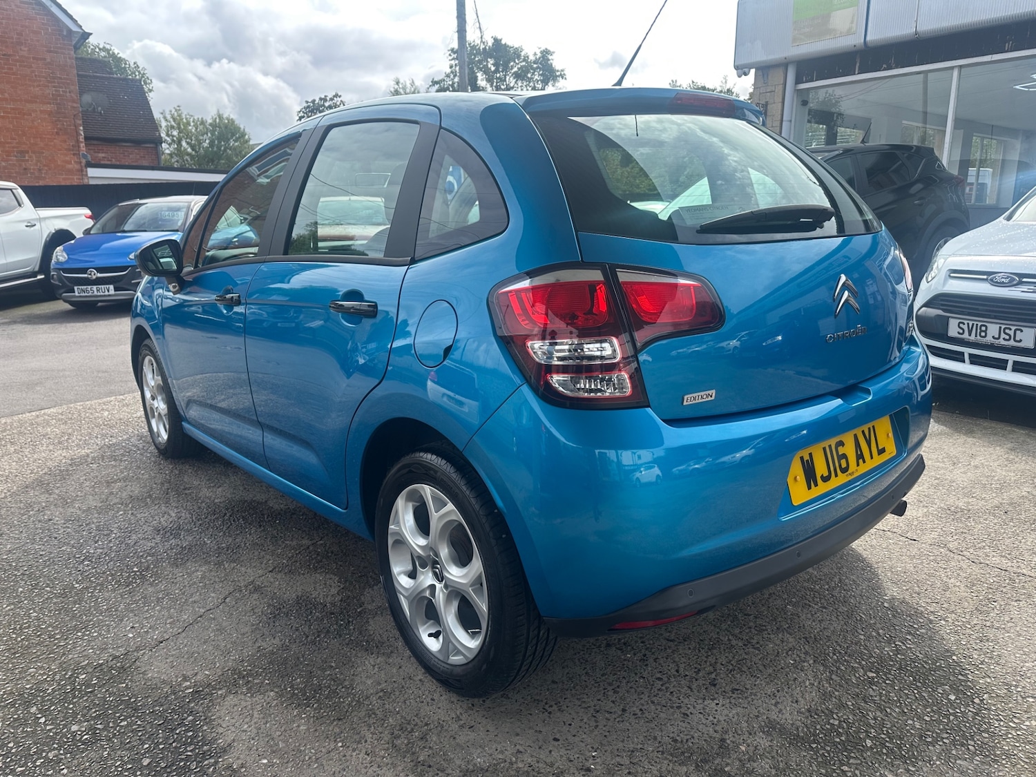 Vehicle 6