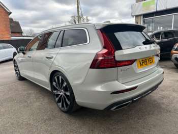 Used Volvo V60 2019 for sale - 74141200: Photo