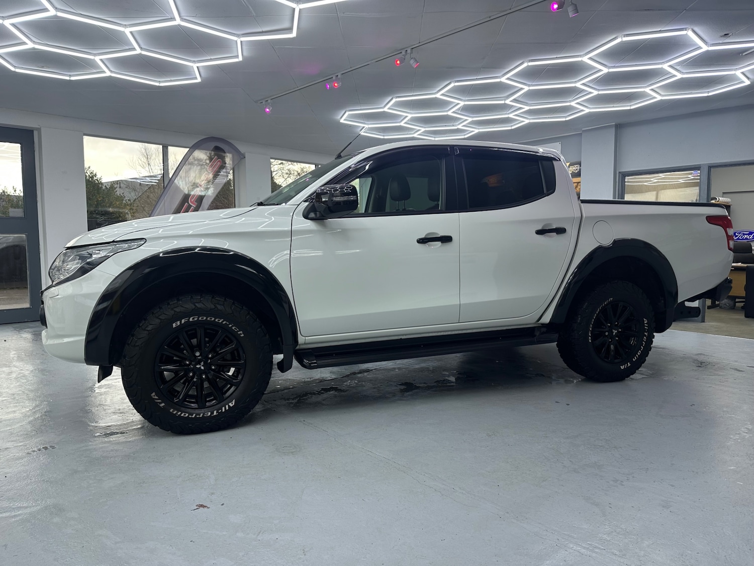 Used Mitsubishi L200 2019 for sale - 76738603: Photo 2