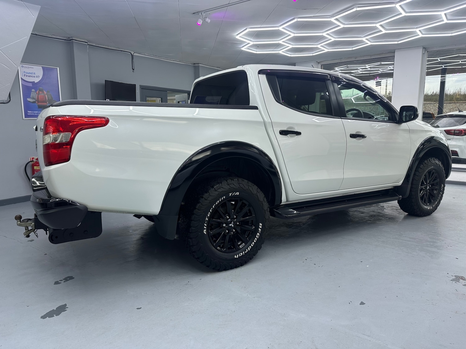 Used Mitsubishi L200 2019 for sale - 76738603: Photo 9