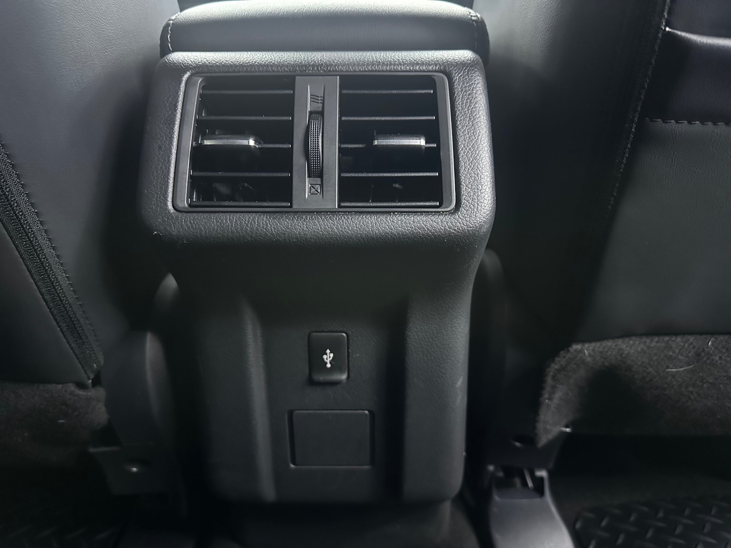 Used Mitsubishi Outlander 2021 for sale - 76782770: Photo 34