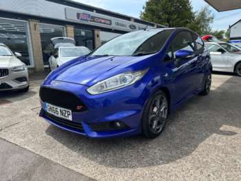 2016 (66) - 1.6 EcoBoost ST-3 3dr