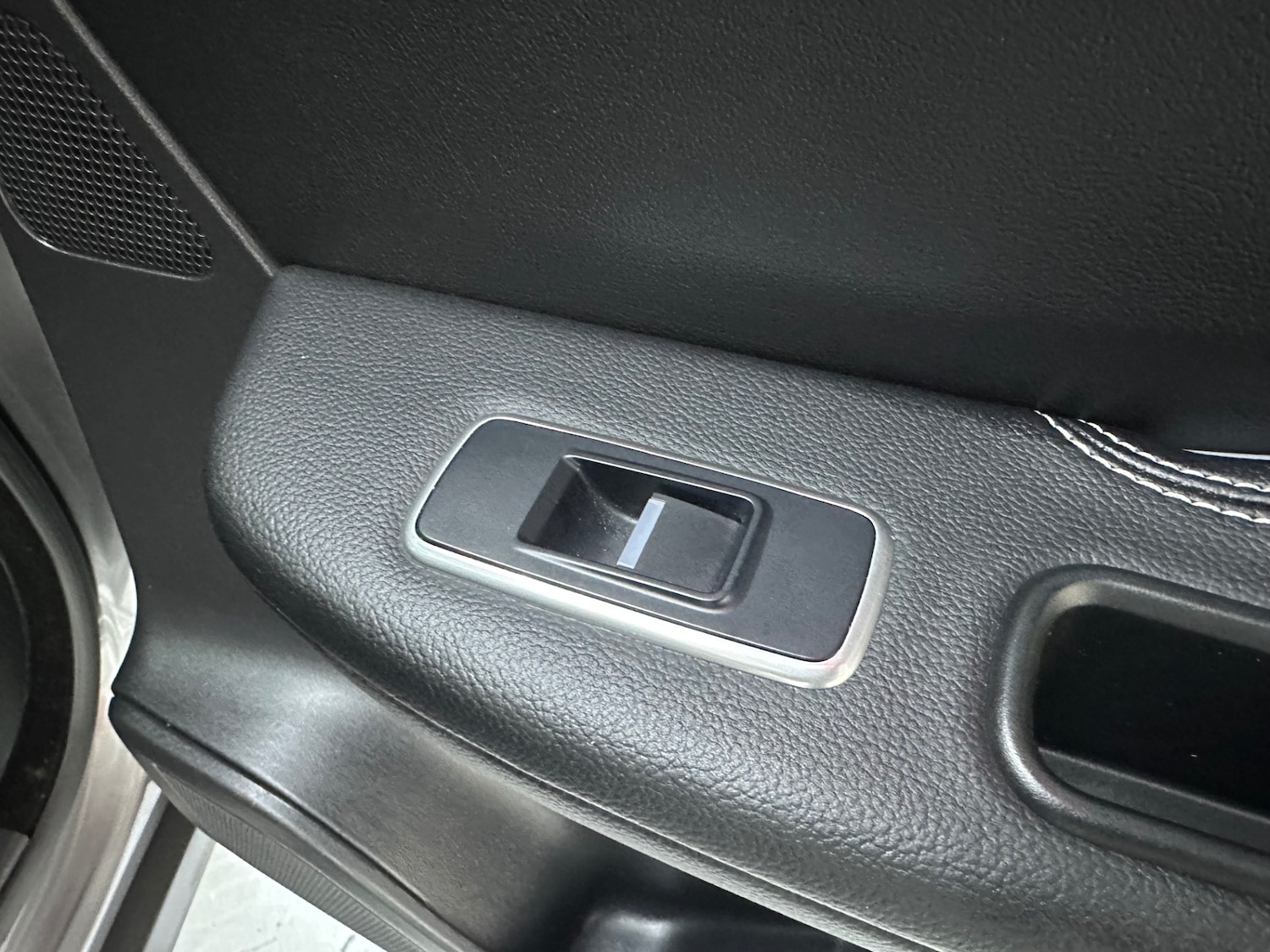 Used Jaguar F-Pace 2018 for sale - 77326252: Photo 16