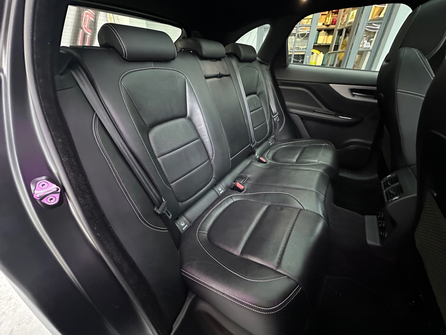 Used Jaguar F-Pace 2018 for sale - 77326252: Photo 17