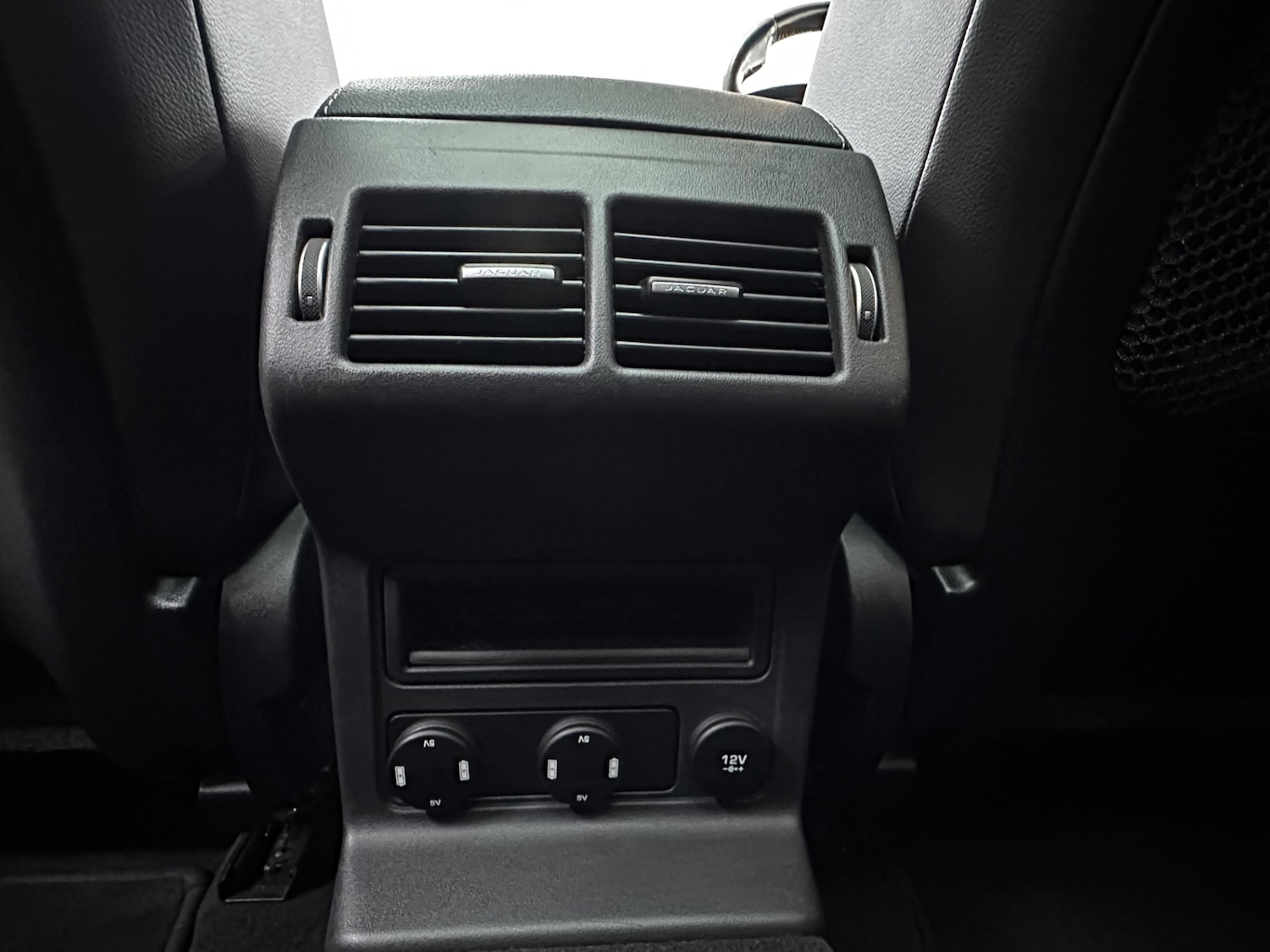 Used Jaguar F-Pace 2018 for sale - 77326252: Photo 22