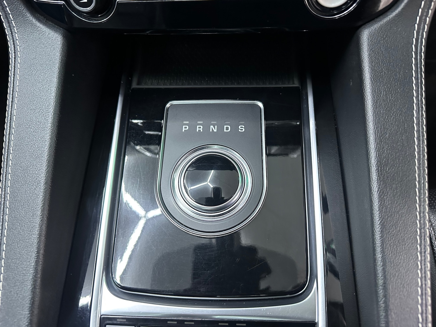 Used Jaguar F-Pace 2018 for sale - 77326252: Photo 53