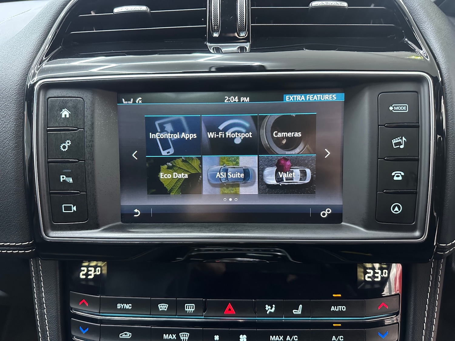 Used Jaguar F-Pace 2018 for sale - 77326252: Photo 79