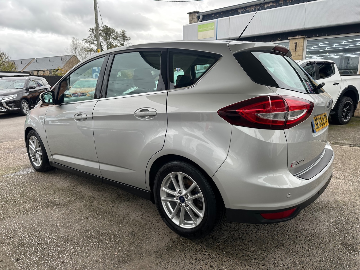 Used Ford C-Max 2016 for sale - 76413920: Photo 6