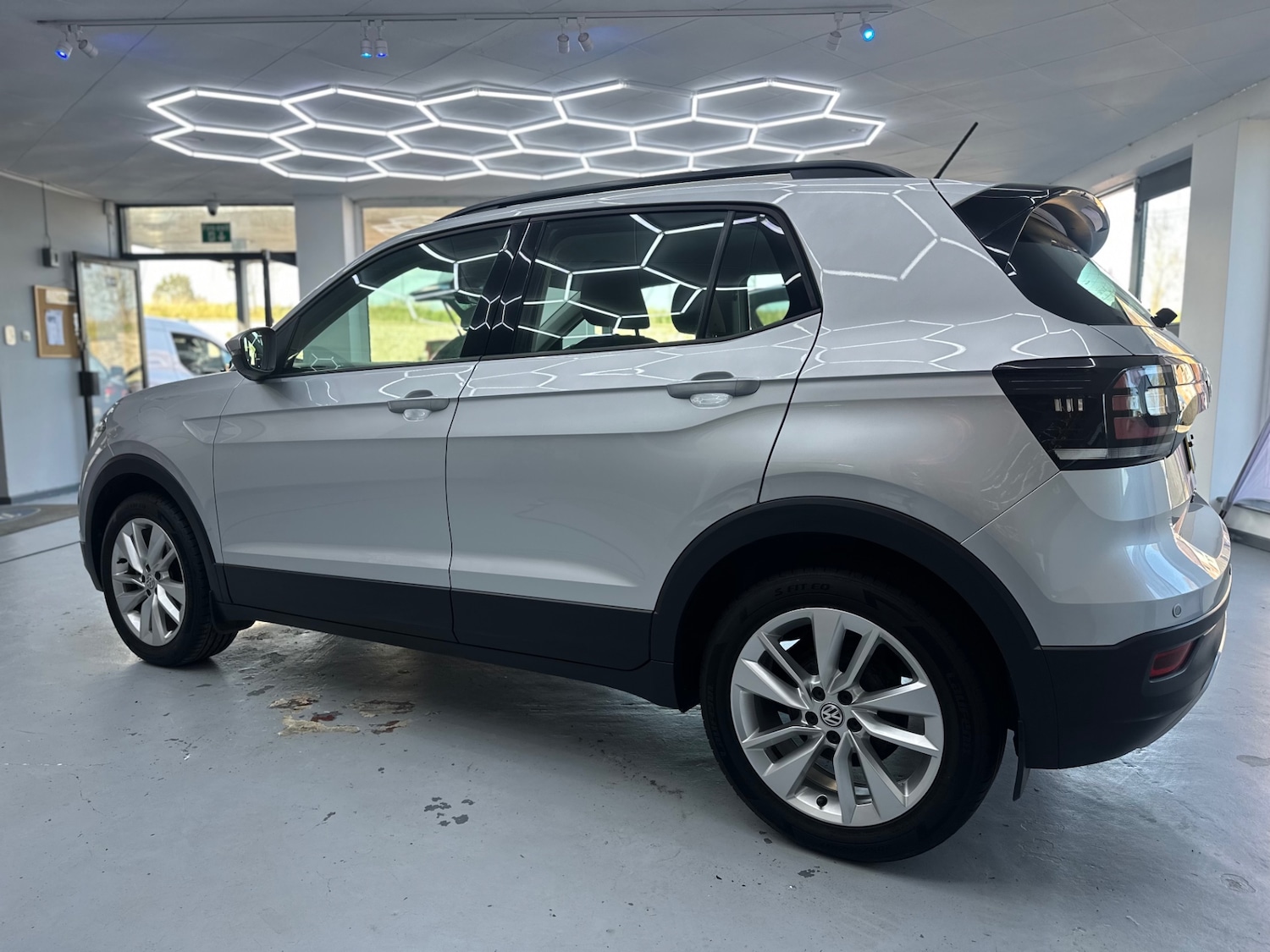Used Volkswagen T-Cross 2019 for sale - 78091065: Photo 3