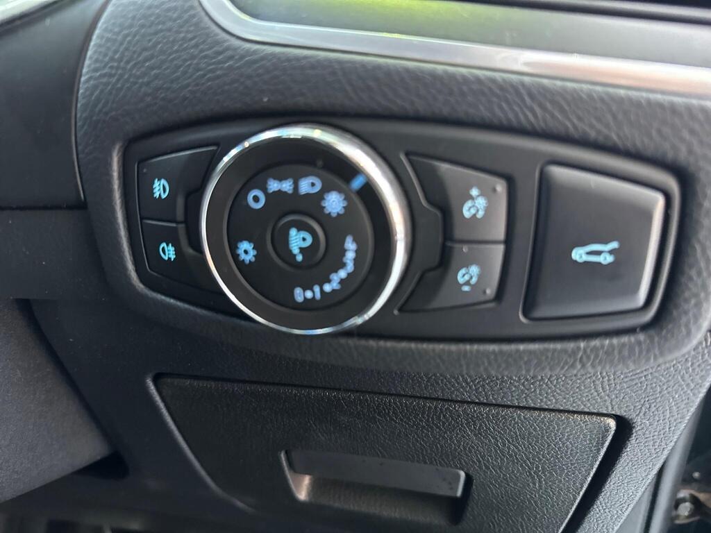 Used Ford Edge 2017 for sale - 77789381: Photo 22