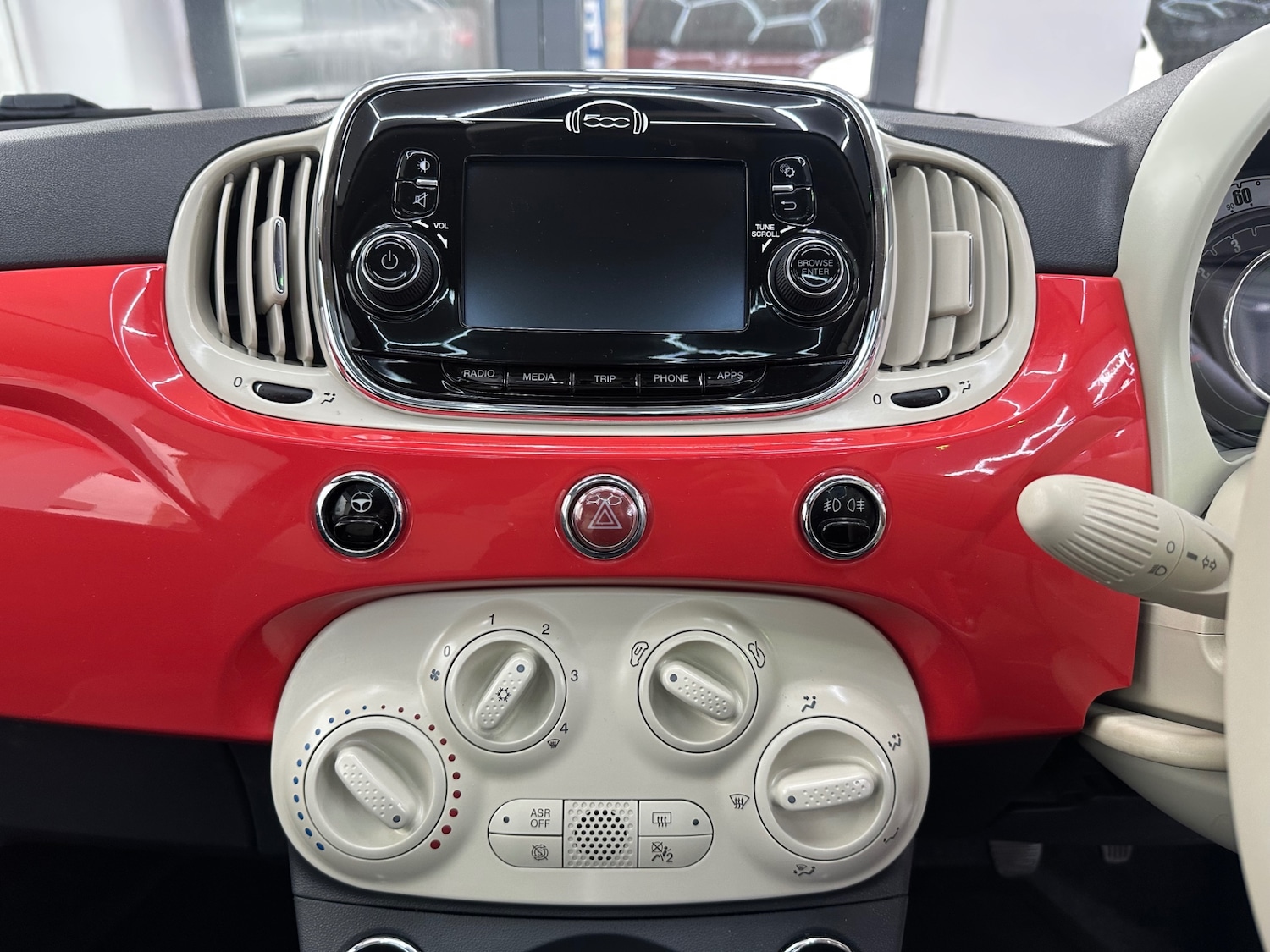 Used Fiat 500 2016 for sale - 77335703: Photo 41