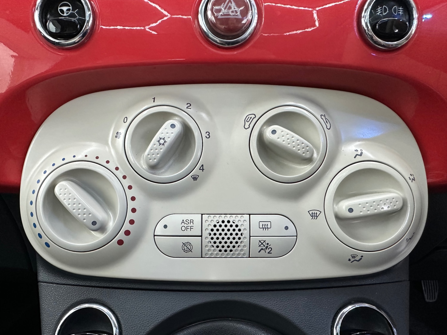 Used Fiat 500 2016 for sale - 77335703: Photo 43