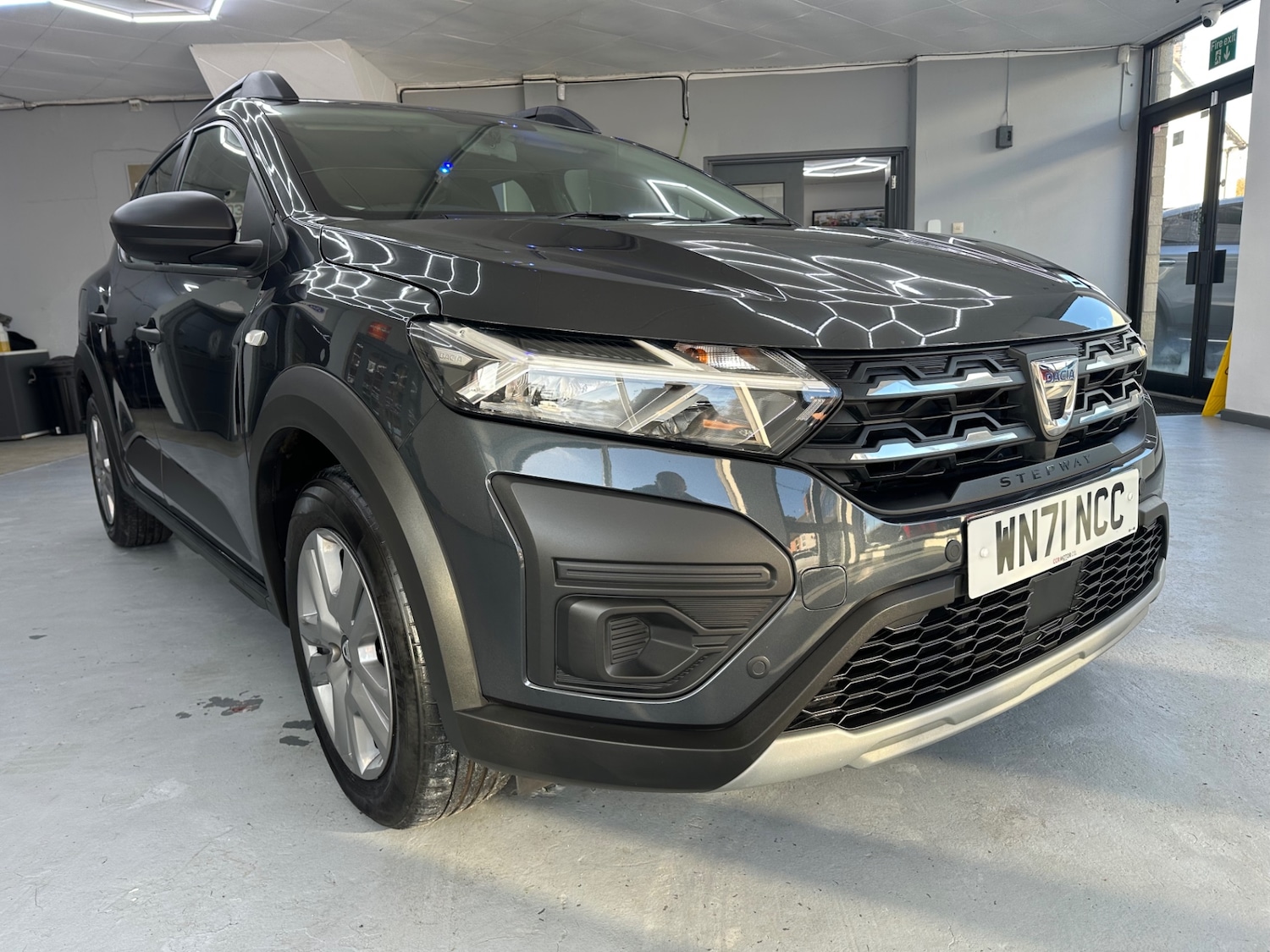 Used Dacia Sandero Stepway 2021 for sale - 77220482: Photo 11