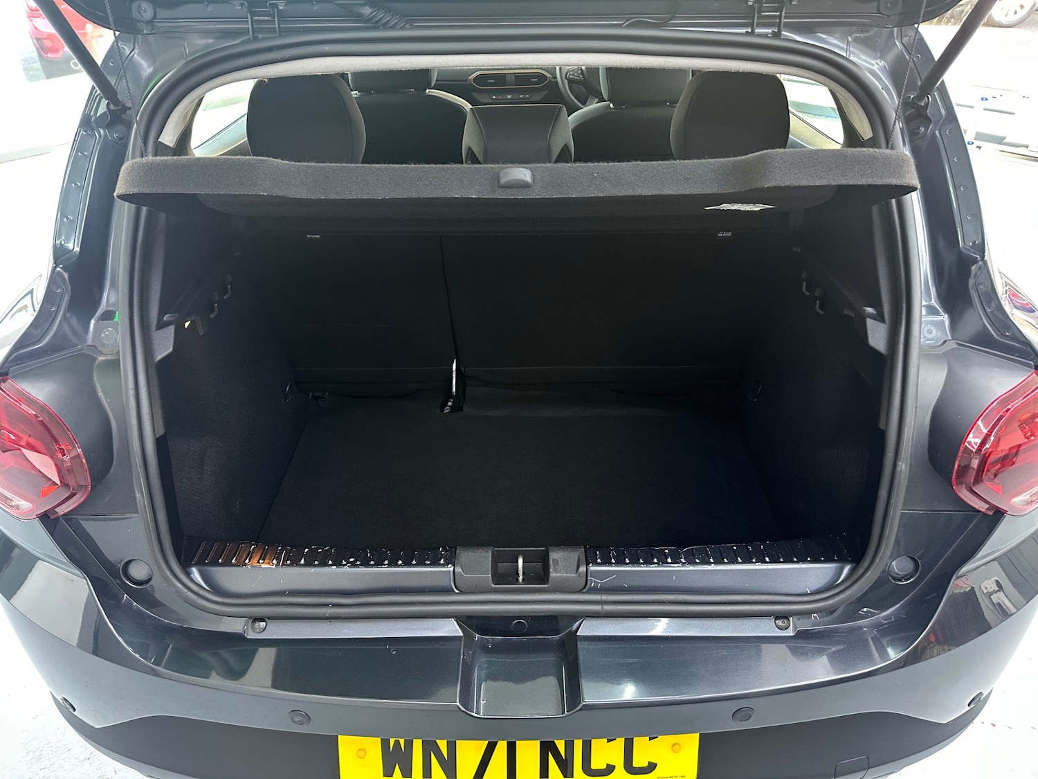 Used Dacia Sandero Stepway 2021 for sale - 77220482: Photo 41