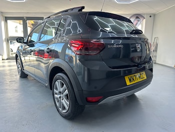 Used Dacia Sandero Stepway 2021 for sale - 77220482: Photo