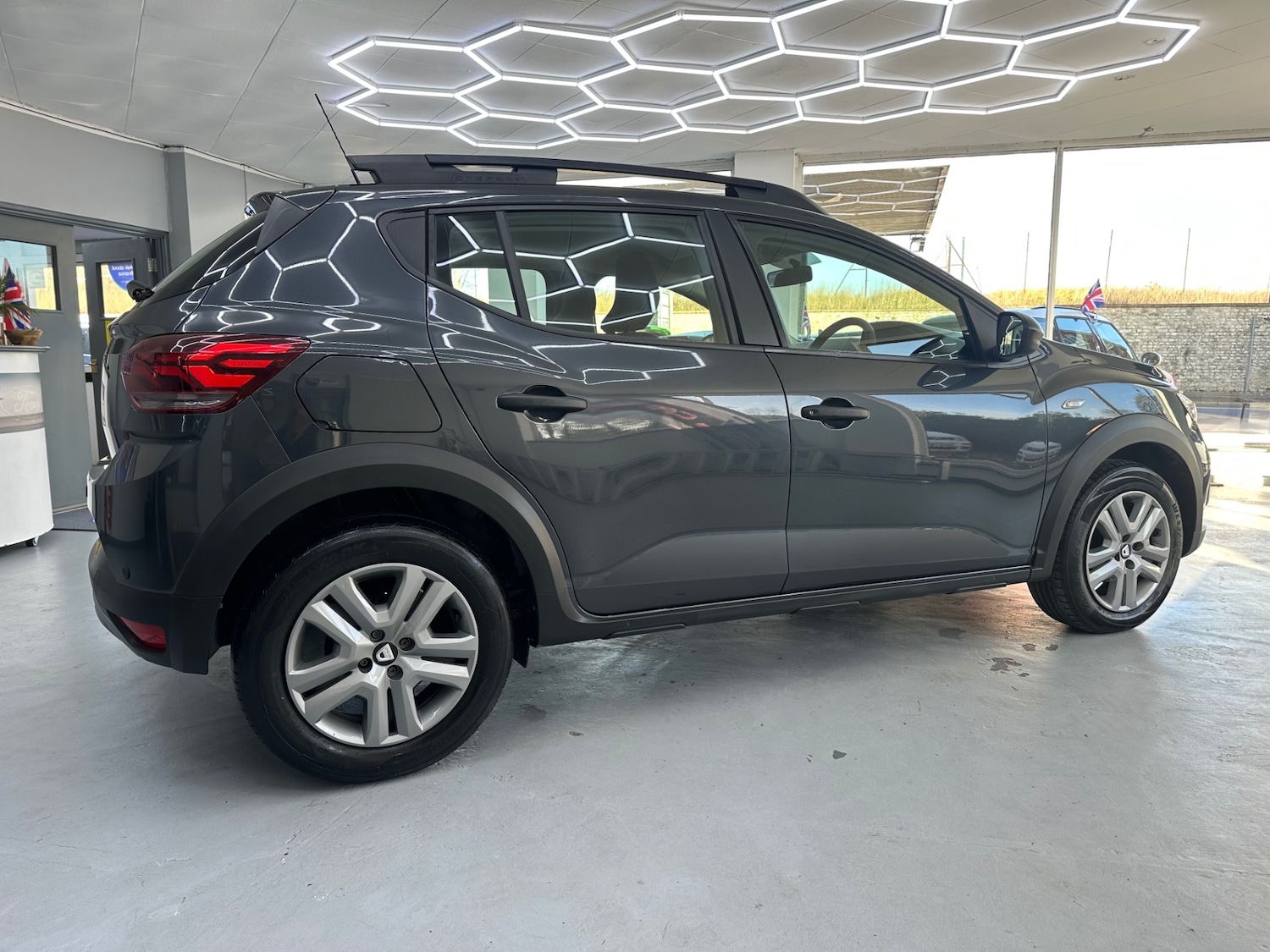 Used Dacia Sandero Stepway 2021 for sale - 77220482: Photo 7