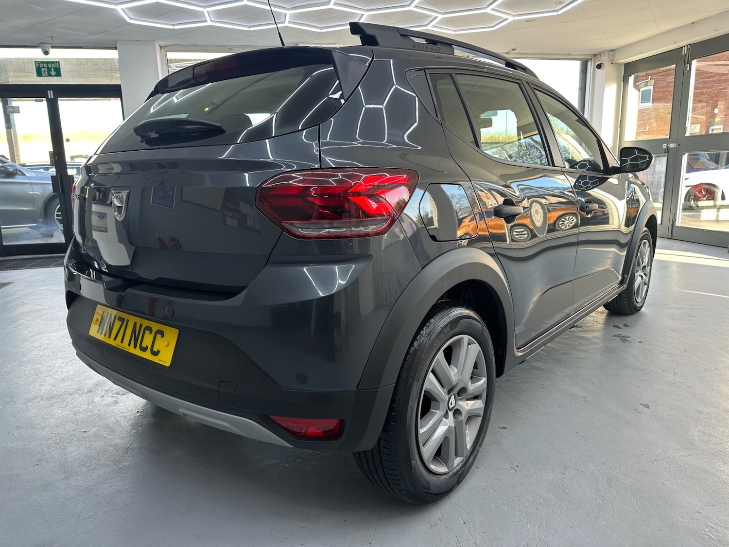 Used Dacia Sandero Stepway 2021 for sale - 77220482: Photo 8