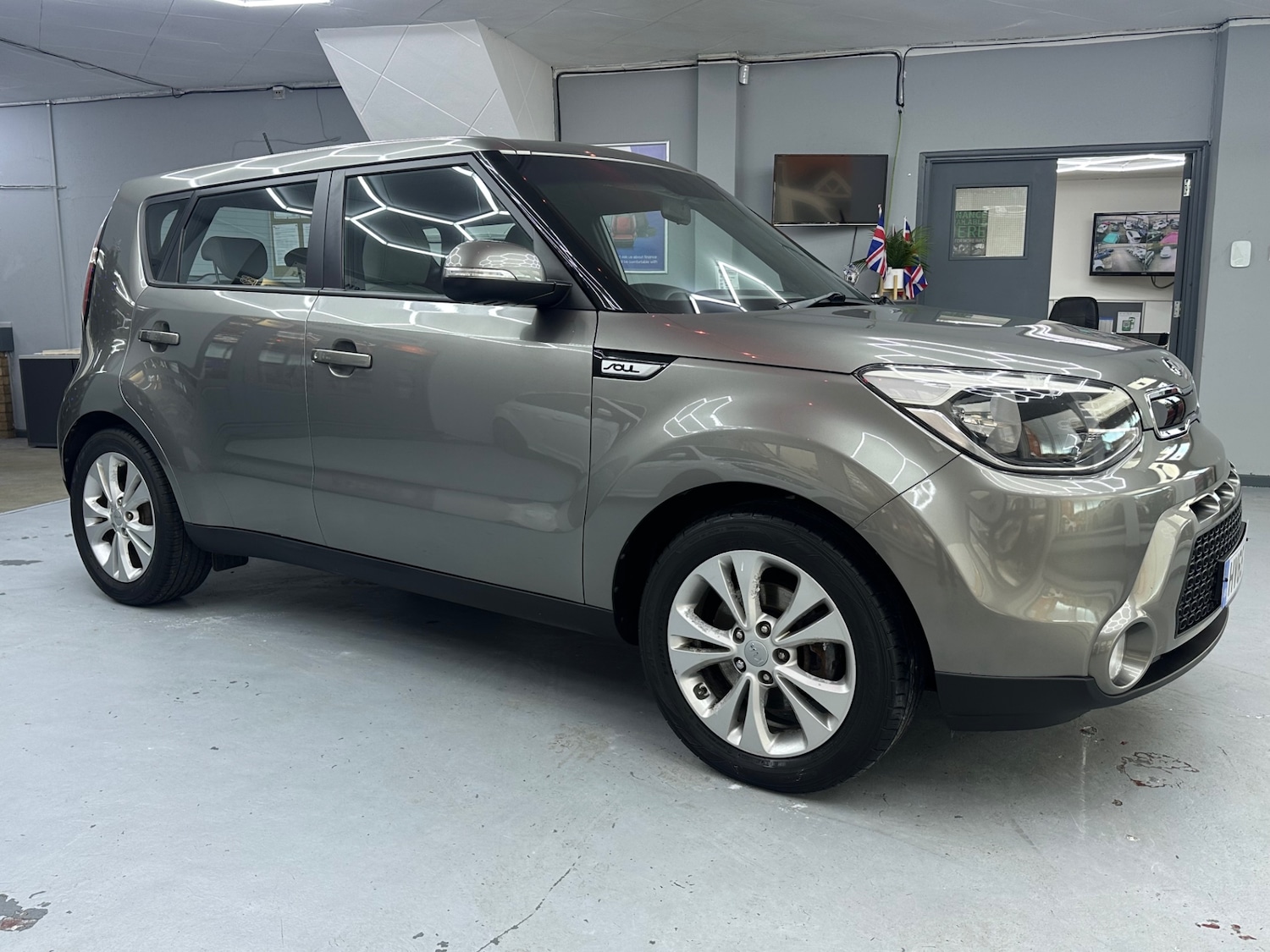 Used Kia Soul 2015 for sale - 76750196: Photo 4