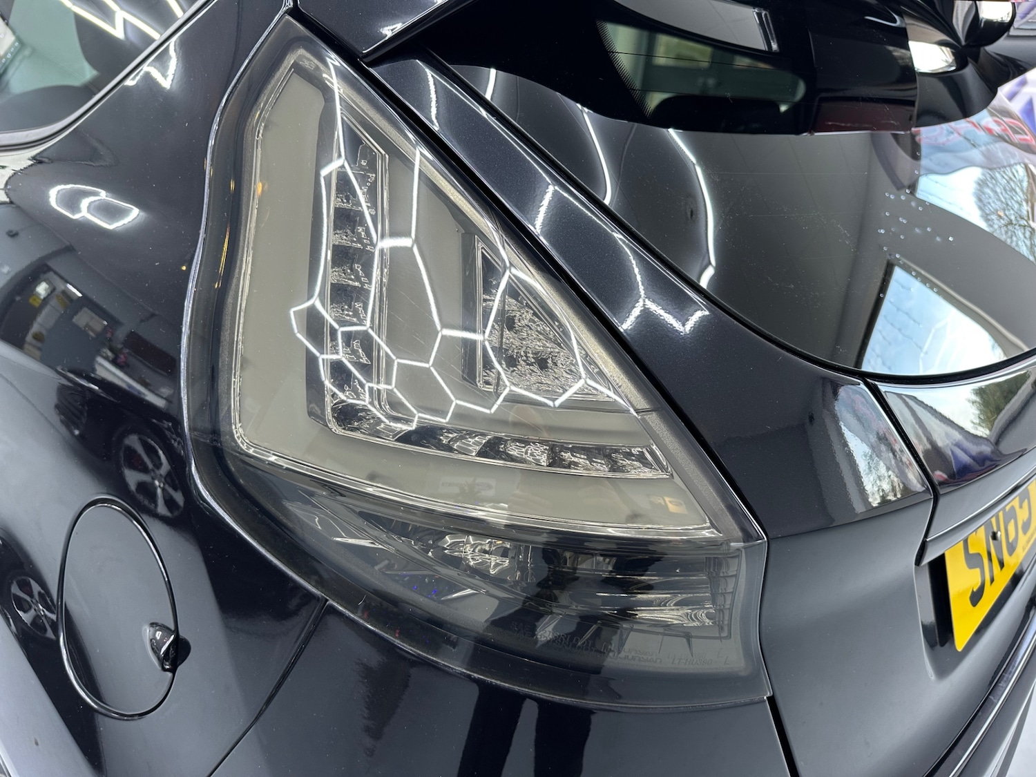 Used Ford Fiesta 2015 for sale - 76932331: Photo 23