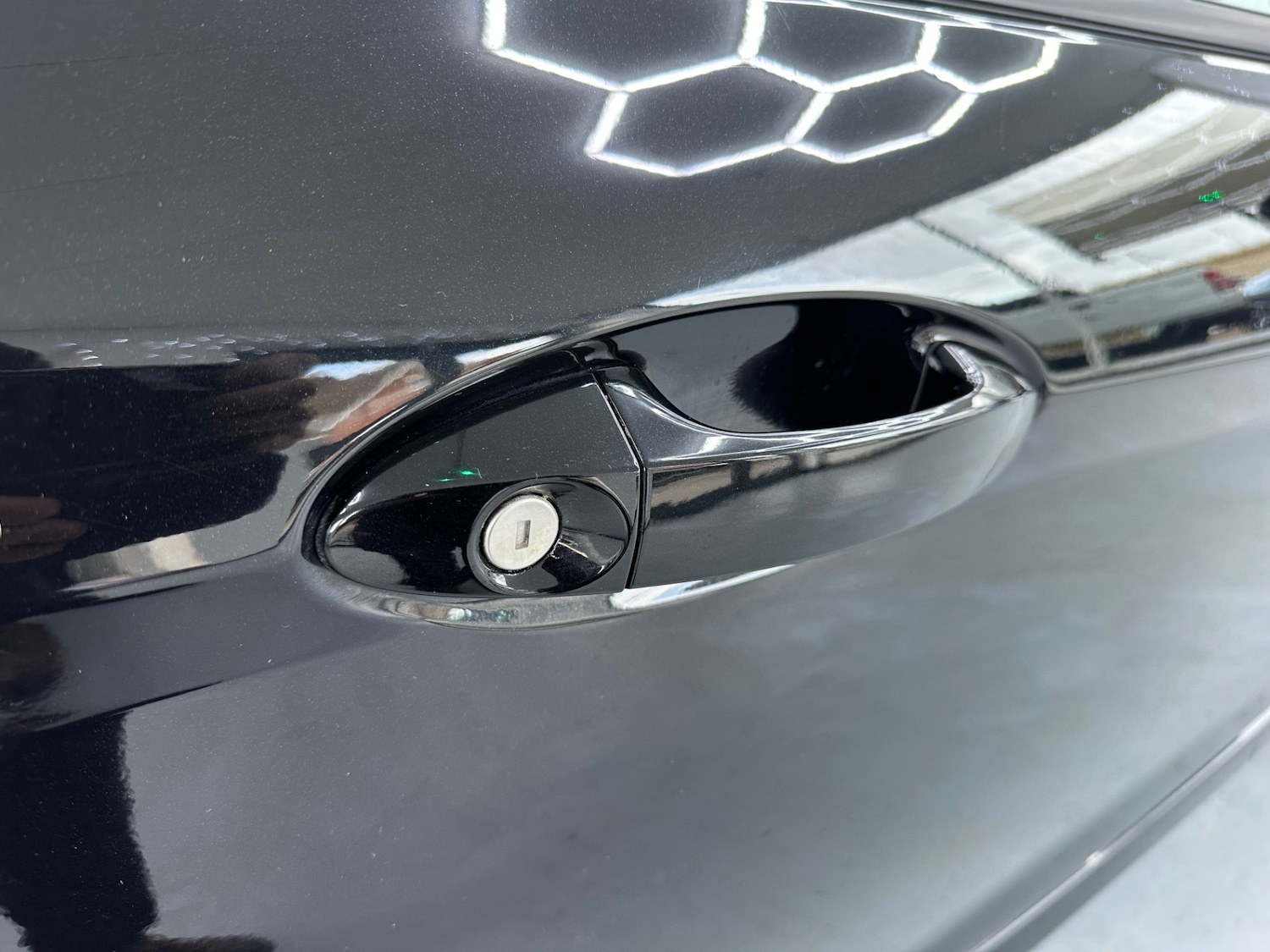 Used Ford Fiesta 2015 for sale - 76932331: Photo 24