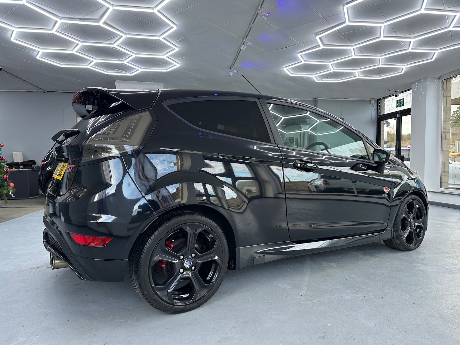 Used Ford Fiesta 2015 for sale - 76932331: Photo 7