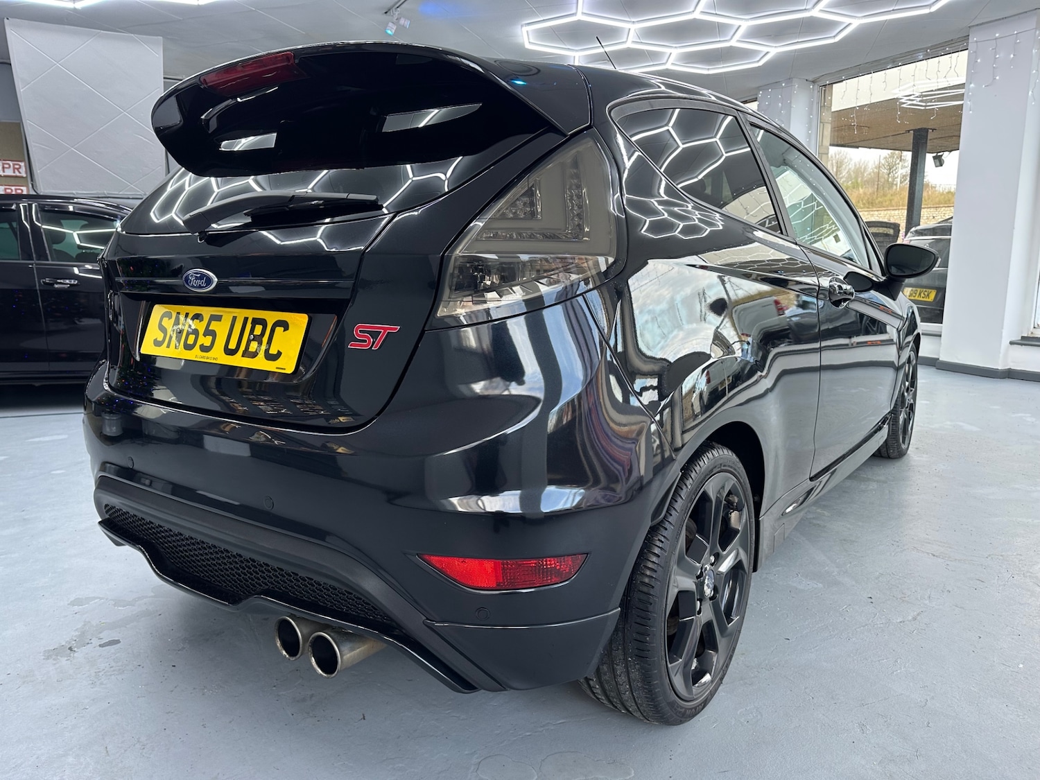 Used Ford Fiesta 2015 for sale - 76932331: Photo 8