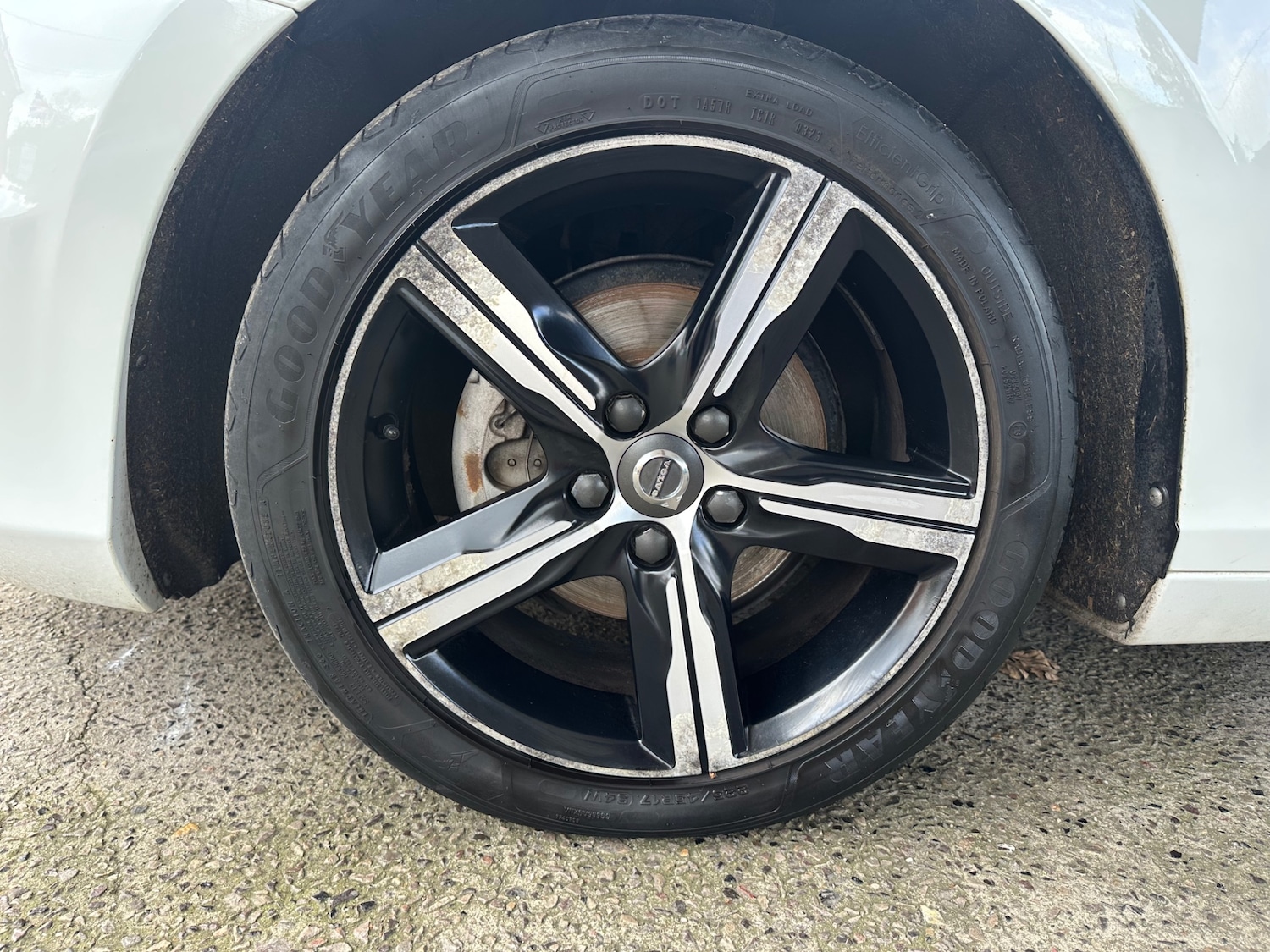 Used Volvo V40 2017 for sale - 76391954: Photo 15