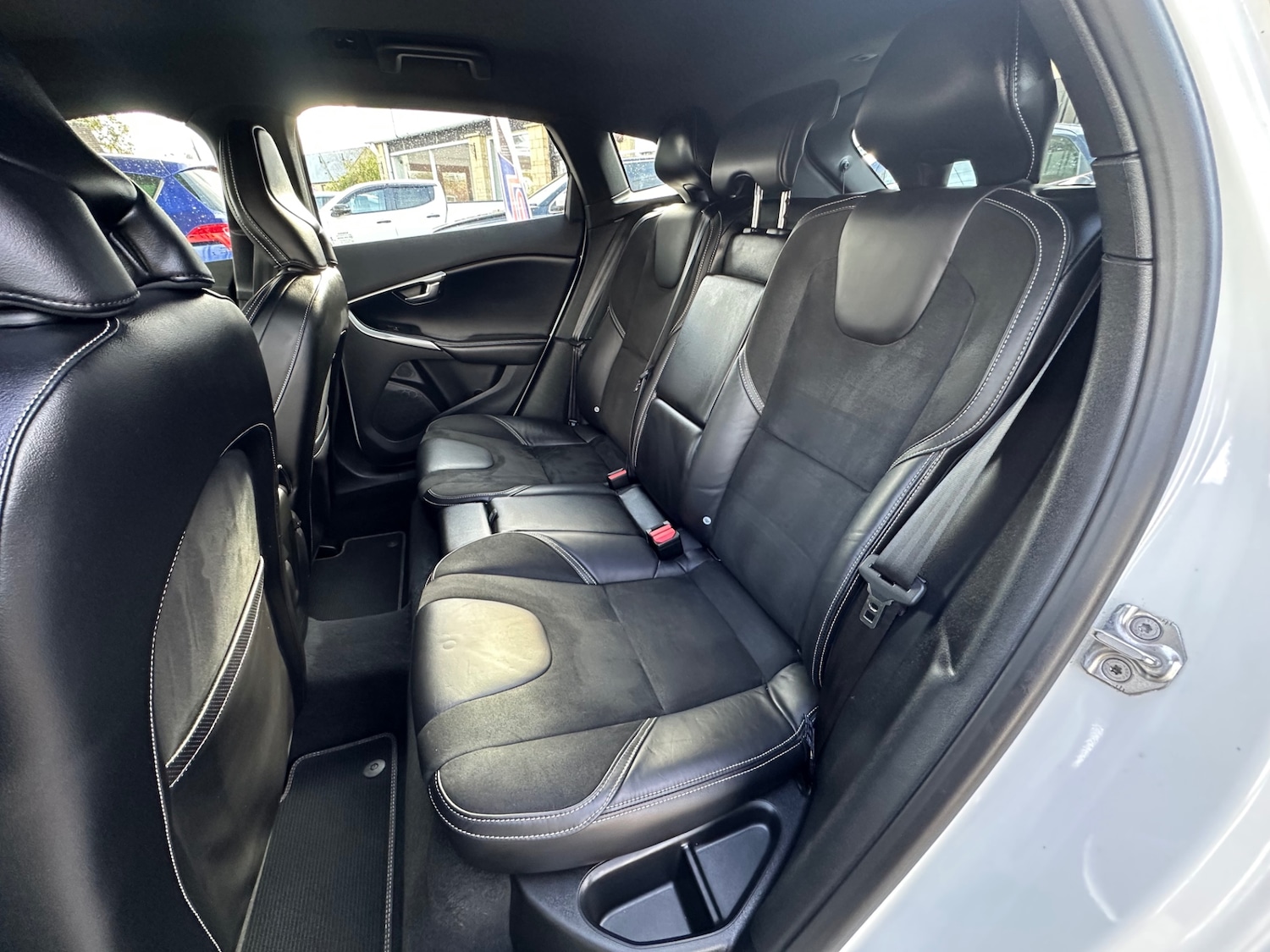 Used Volvo V40 2017 for sale - 76391954: Photo 29