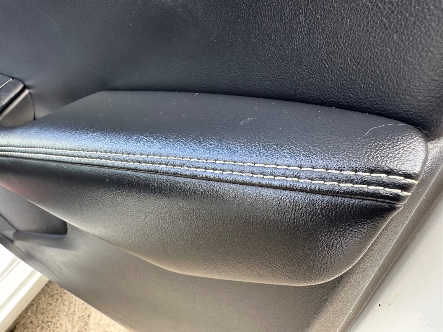 Used Volvo V40 2017 for sale - 76391954: Photo 33