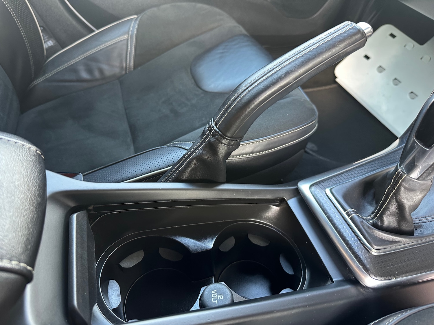 Used Volvo V40 2017 for sale - 76391954: Photo 46