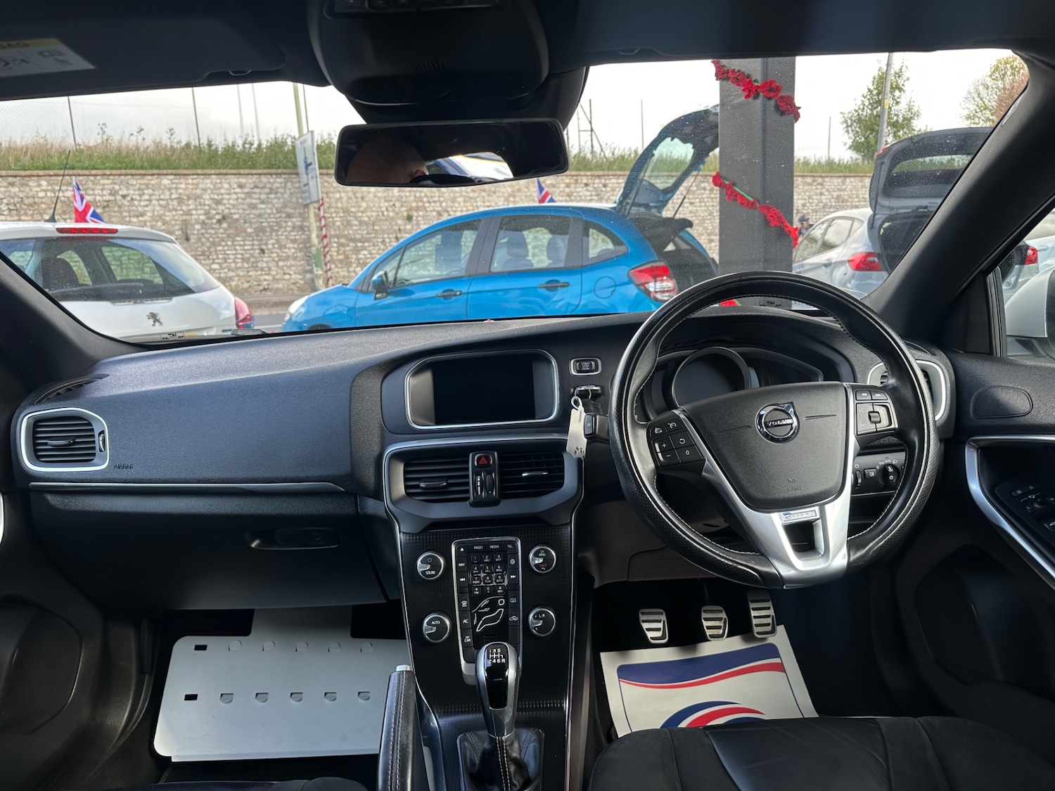 Used Volvo V40 2017 for sale - 76391954: Photo 51