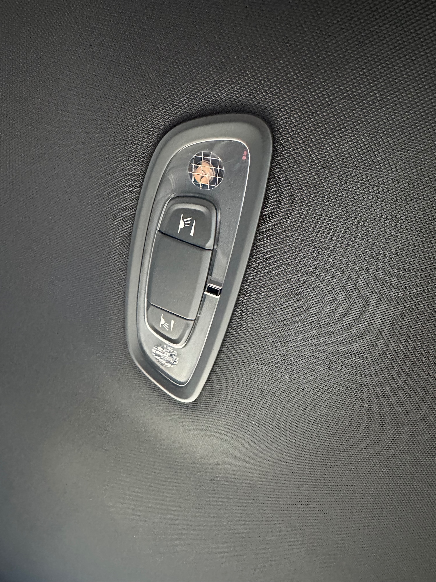 Used Volvo V40 2017 for sale - 76391954: Photo 55